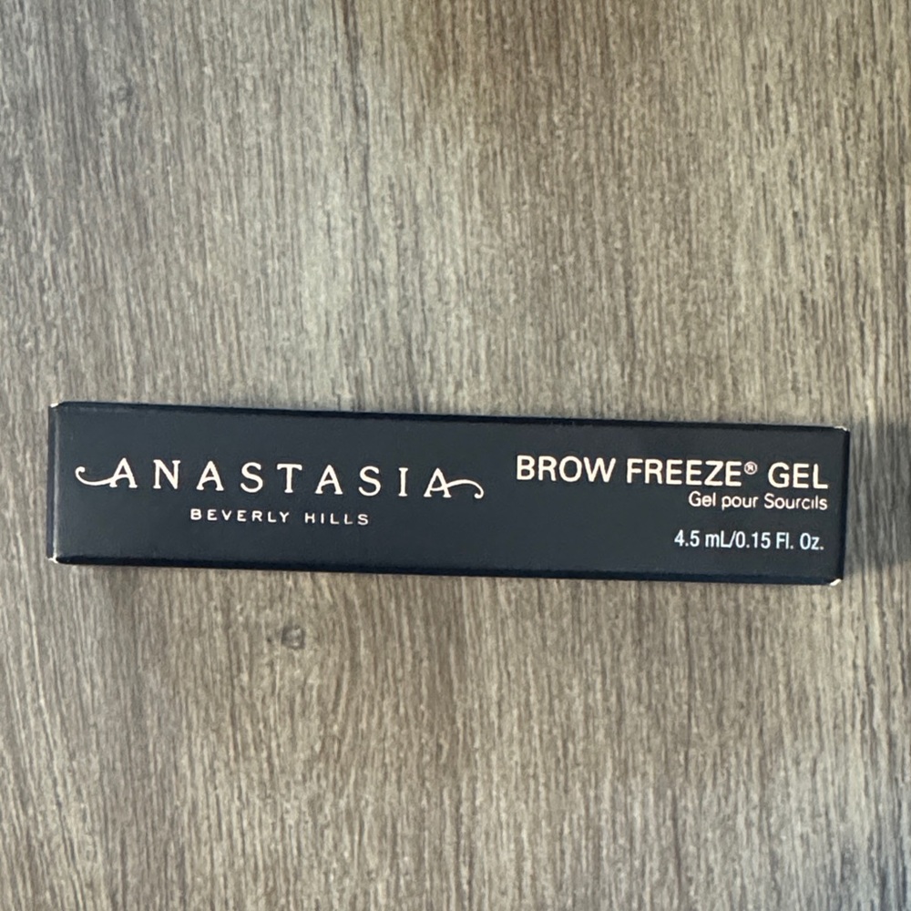 Anastasia Beverly Hills Brow Freeze Gel